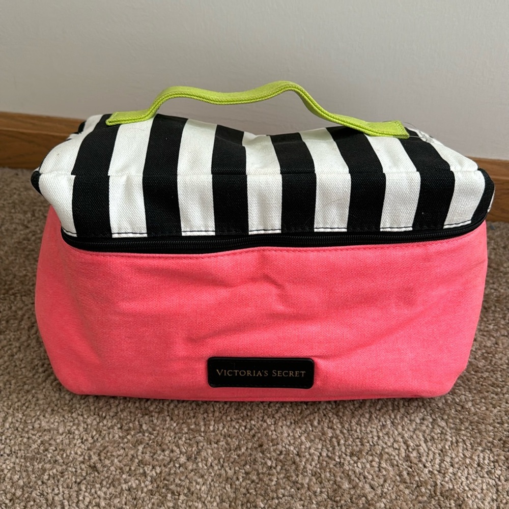 Victoria’s Secret Intimates Travel Bag